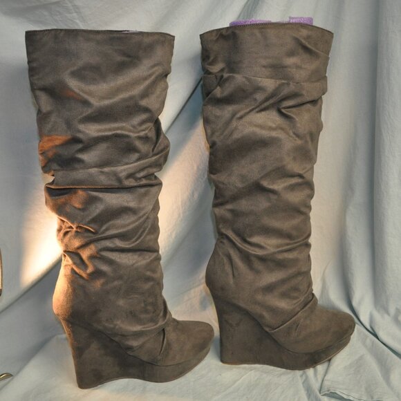 Michael Antonio grey Elaina slouch wedge boots ultra suede size 11 (289) - Picture 4 of 13